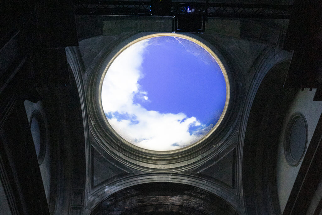Irina Nakhova, Cupola, video projected on church cupola above altar, installation view, 2019
